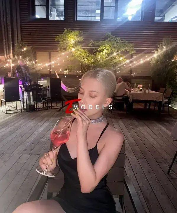 Фиби, Рост: 171, Возраст: 24, Вес: 53